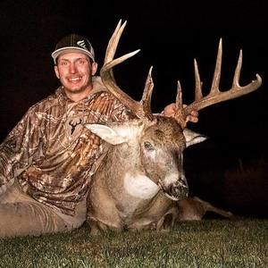 Meet your Posher, Brady